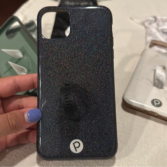 iPhone 11 Pro Max Loopy Cases (Lot/Bundle) - Picture 2 of 3